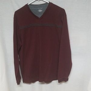 VAN HEUSEN Men's pullover shirt